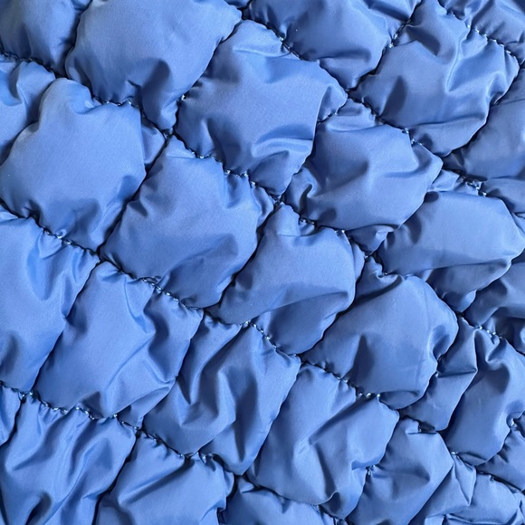 💙NWOT XL OVERSIZED QUILTED CROSSBODY BAG IN COBALT BLUE 💙 - Picture 8 of 9